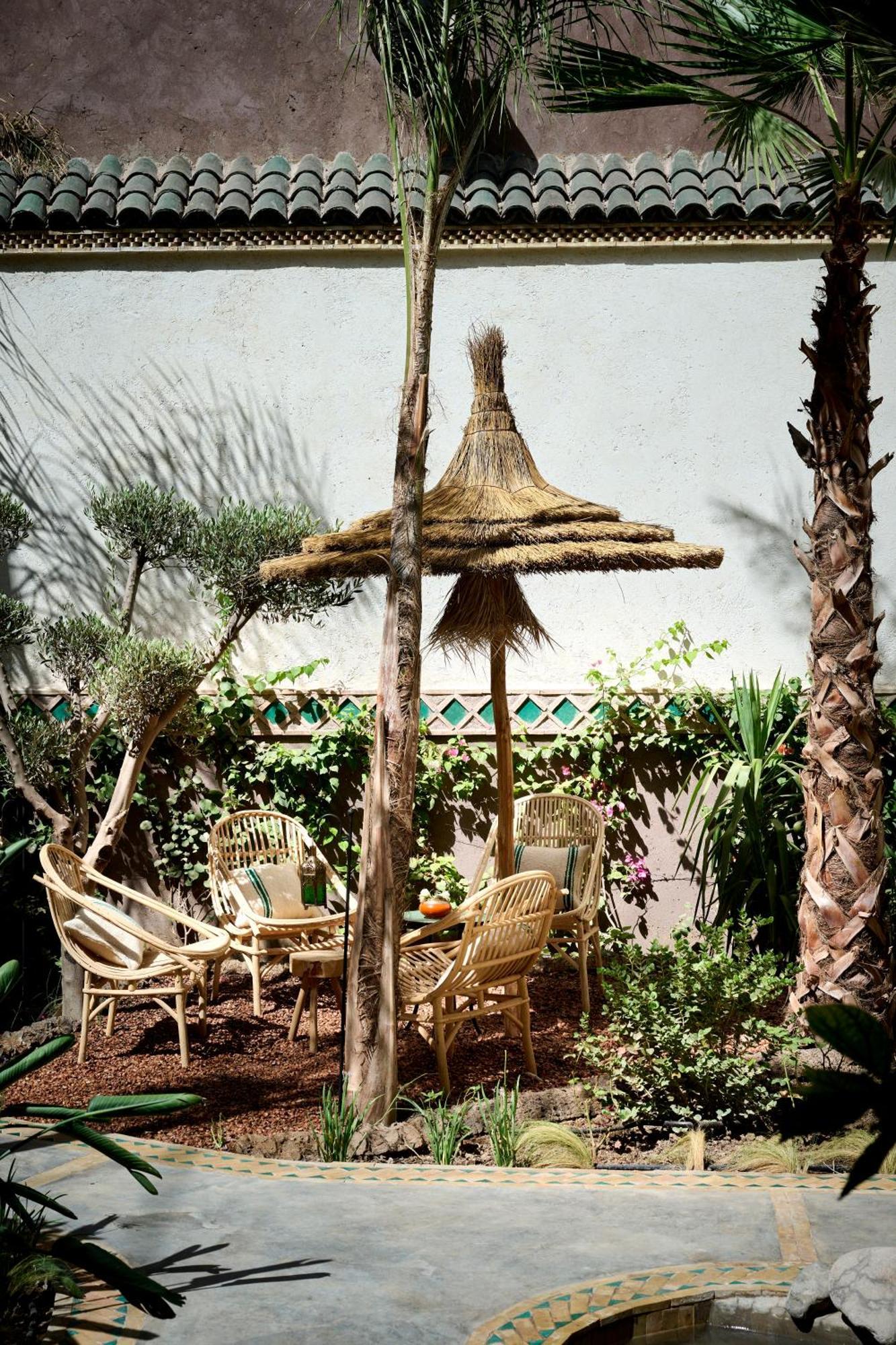 Riad Dar Amanza En Exclusivite Avec 4 Chambres Au Coeur De La Medina Marrakesh Exterior photo